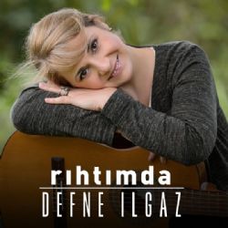 Defne Ilgaz Rıhtımda