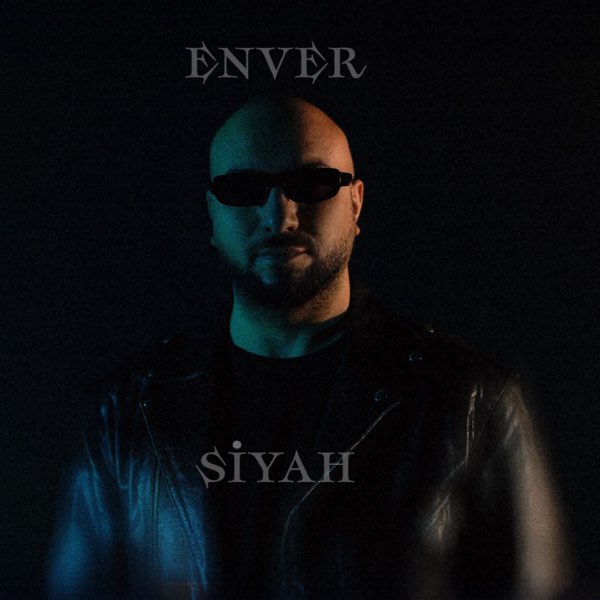 Enver Yanık Siyah