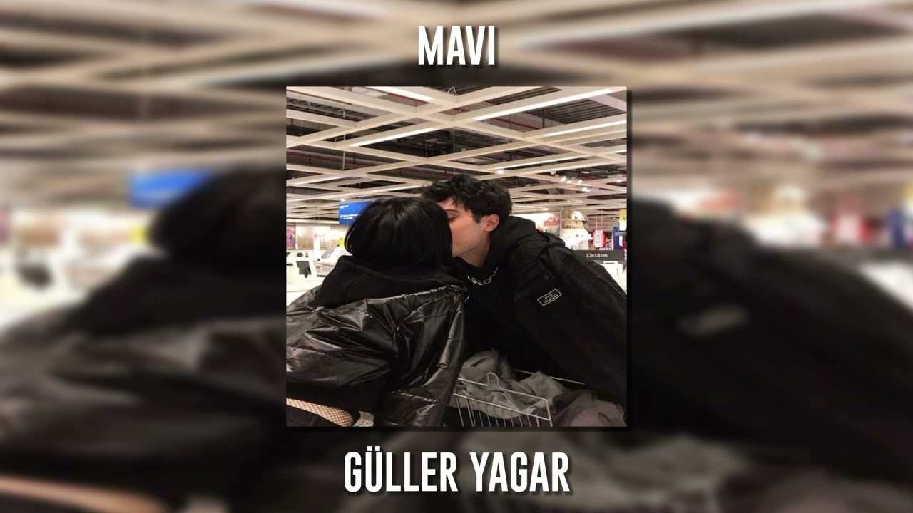 Mavi Güller Yağar